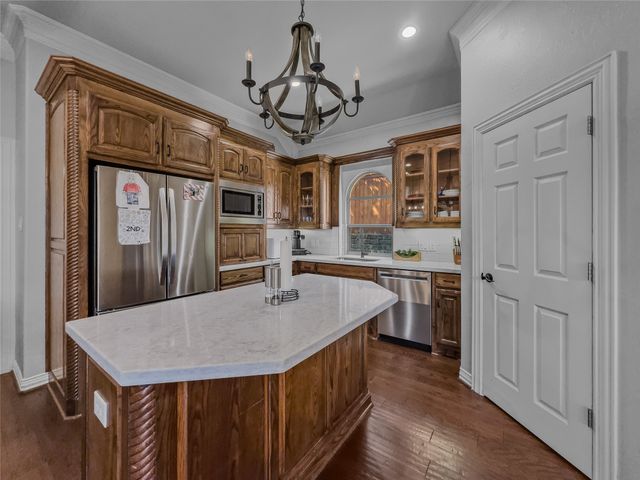 3211 Lake Creek Trail, Mansfield, TX 76063