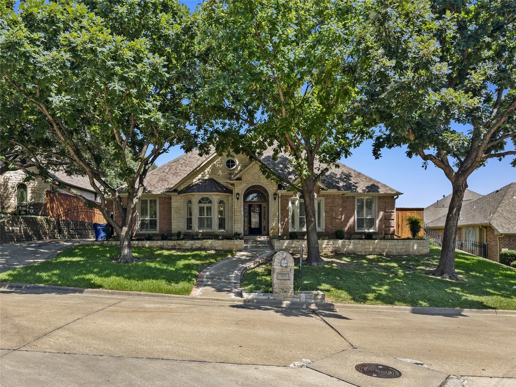 3211 Lake Creek Trail, Mansfield, TX 76063
