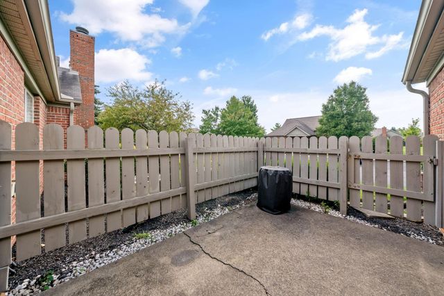 3852 Sandstone Circle, Powell, OH 43065