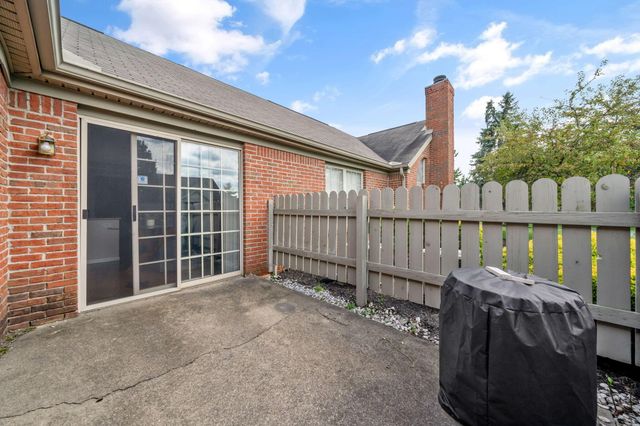 3852 Sandstone Circle, Powell, OH 43065