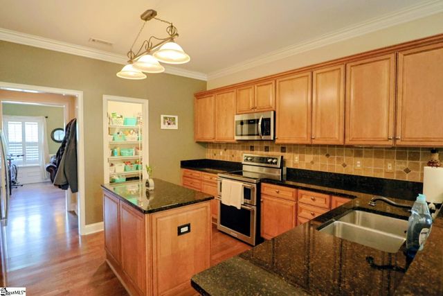 3 Parkhaven Way, Greenville, SC 29607