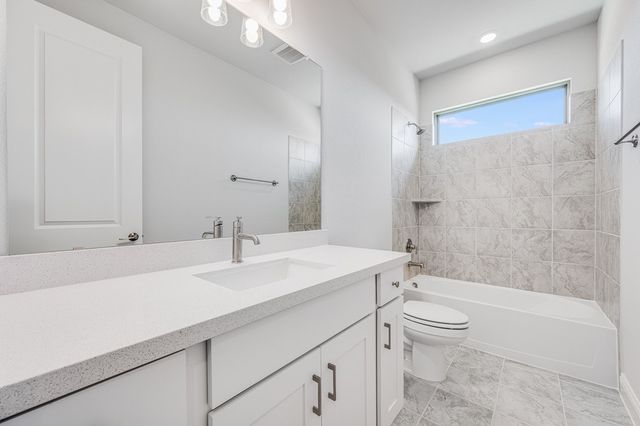 406 Chatham Drive, Little Elm, TX 75068