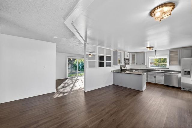 10482 Dattier Ct, Rancho Cordova, CA 95670