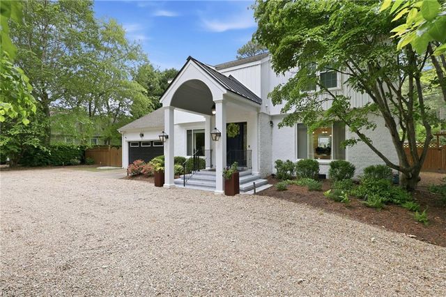 710 Bay Colony DR, Virginia Beach, VA 23451