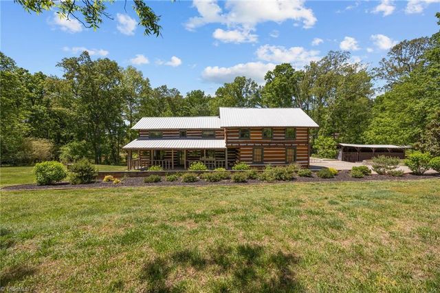 9584 Creek Farm Road, Tobaccoville, NC 27050