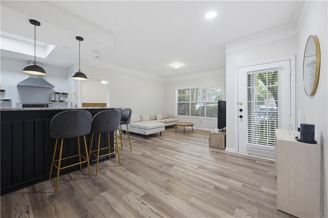2700 Pine Tree Road NE Unit 2112, Atlanta, GA 30324
