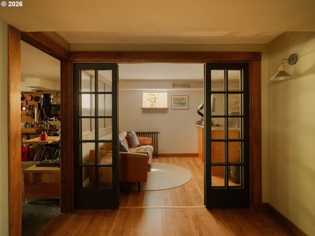 1922 Ne 13TH Ave, Portland, OR 97212