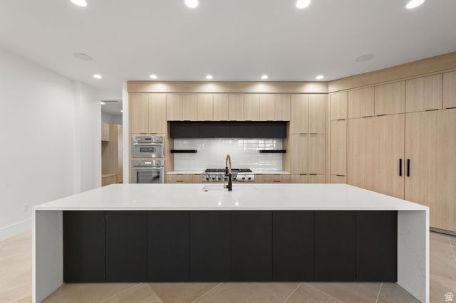 3967 W HILLSIDE WAY, Santa Clara, UT 84765