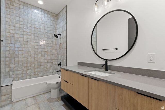 3967 W HILLSIDE WAY, Santa Clara, UT 84765