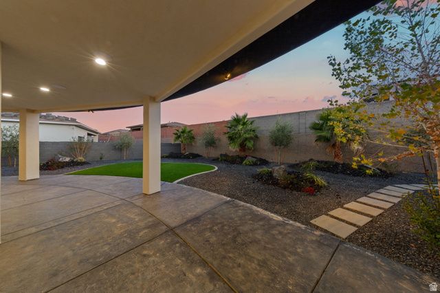 3967 W HILLSIDE WAY, Santa Clara, UT 84765