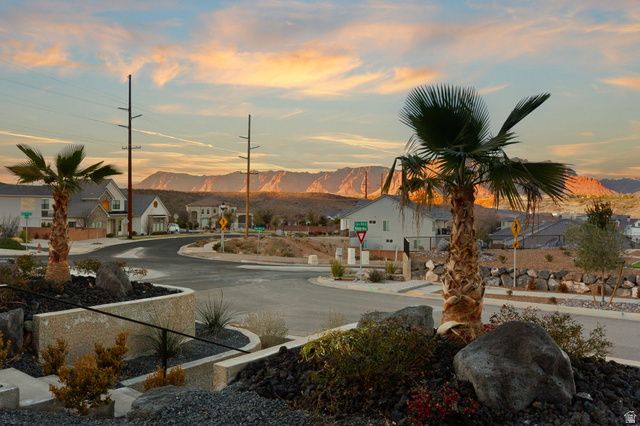 3967 W HILLSIDE WAY, Santa Clara, UT 84765