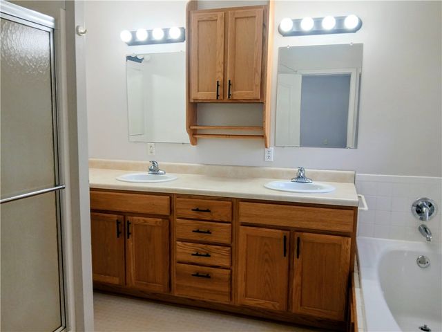 503 Locust Street, Berryville, AR 72616