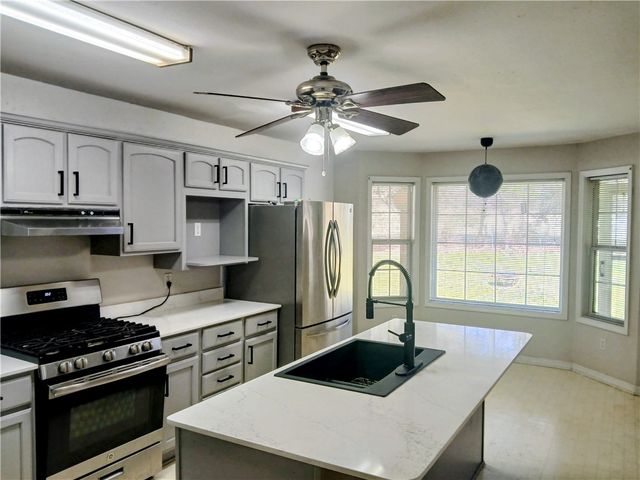 503 Locust Street, Berryville, AR 72616