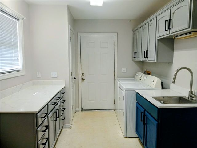 503 Locust Street, Berryville, AR 72616