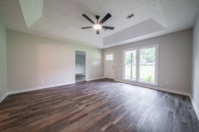 54 Lee Road 0918, Phenix City, AL 36870