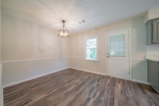 54 Lee Road 0918, Phenix City, AL 36870