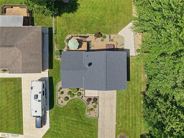 4043 Dennis Lane, Brunswick, OH 44212