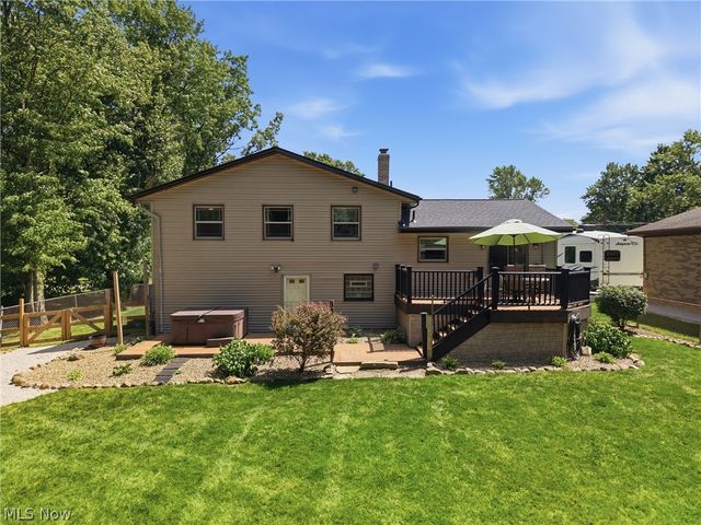 4043 Dennis Lane, Brunswick, OH 44212