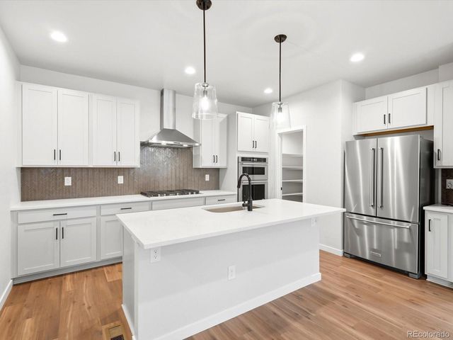 2691 E 102nd Place, Thornton, CO 80229