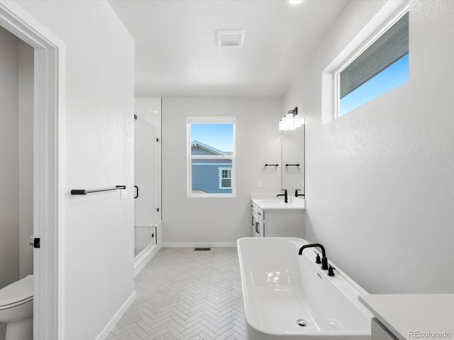 2691 E 102nd Place, Thornton, CO 80229