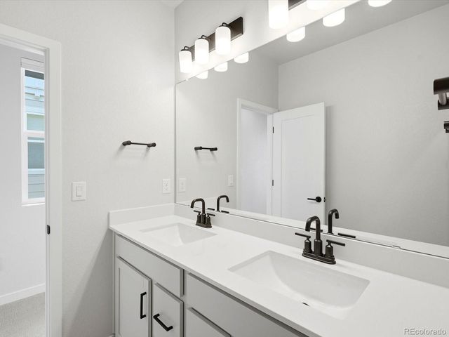 2691 E 102nd Place, Thornton, CO 80229
