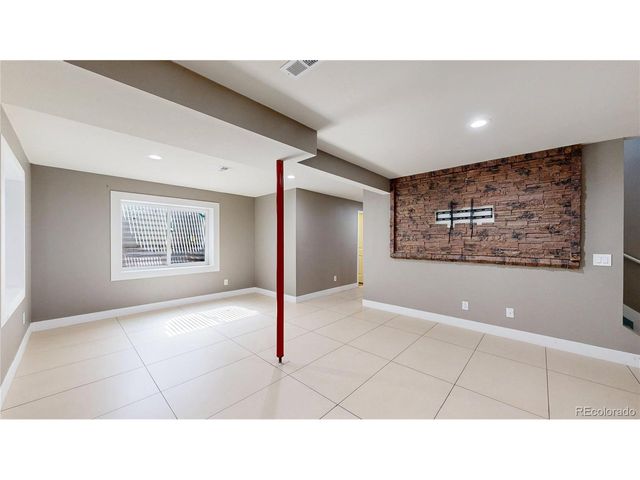 980 W El Nido, Pueblo, CO 81007