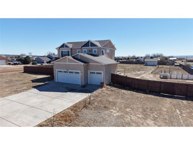 980 W El Nido, Pueblo, CO 81007