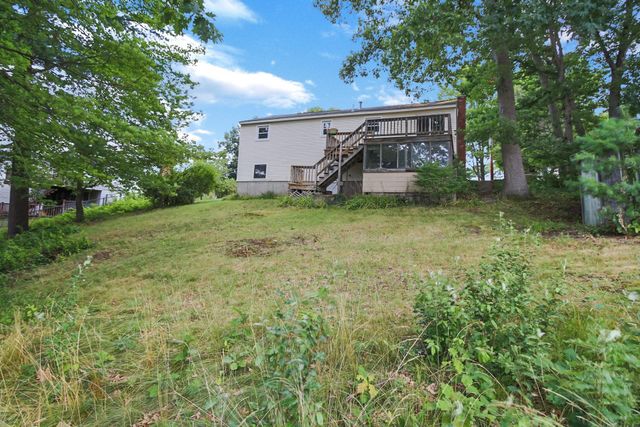 9 Judith Drive, Nashua, NH 03062