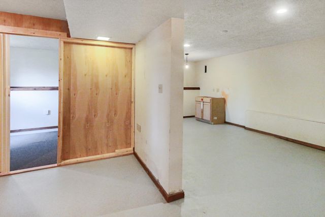 9 Judith Drive, Nashua, NH 03062