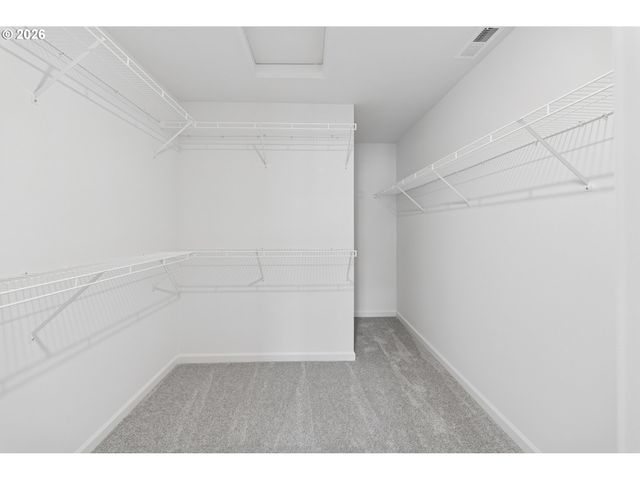 3275 Se Bend Ln, Hillsboro, OR 97123