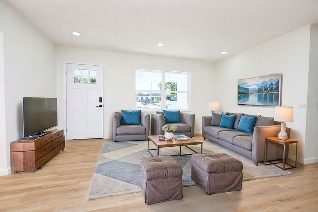 2919 HICKORY STREET NW, Winter Haven, FL 33881