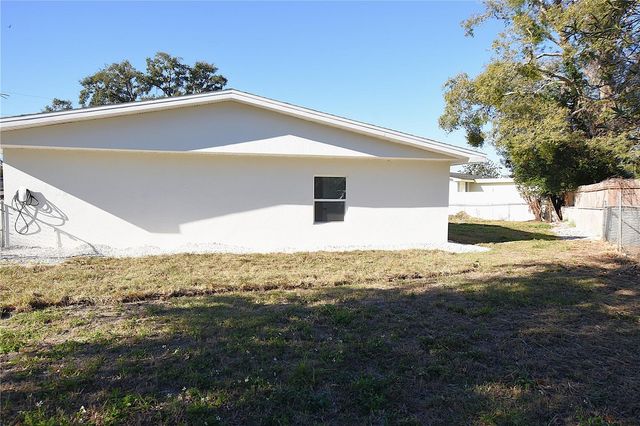 2919 HICKORY STREET NW, Winter Haven, FL 33881