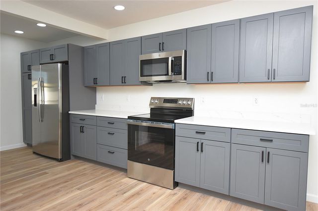 2919 HICKORY STREET NW, Winter Haven, FL 33881