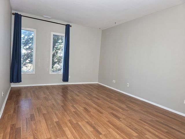 1550 Sandpebble Drive 209, Wheeling, IL 60090