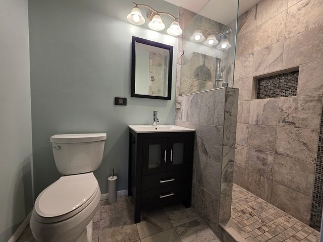 1550 Sandpebble Drive 209, Wheeling, IL 60090