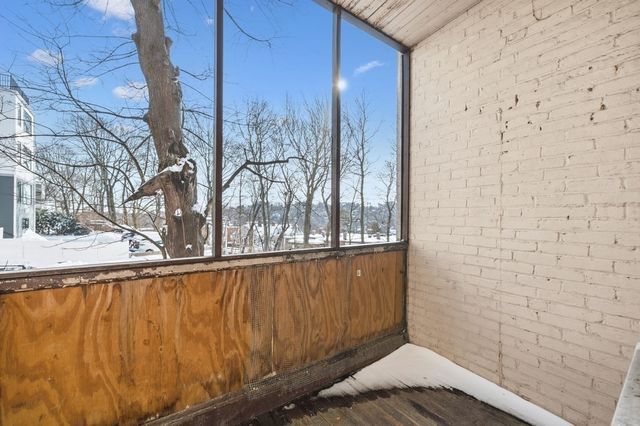 315 Tappan St 4, Brookline, MA 02446