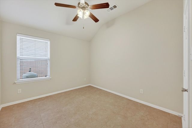 640 Ricochet Drive, Fort Worth, TX 76131