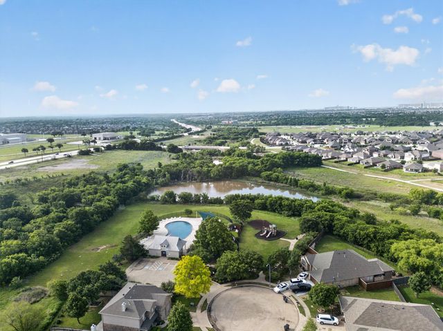 640 Ricochet Drive, Fort Worth, TX 76131