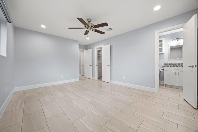 5006 Lymbar Drive, Houston, TX 77096