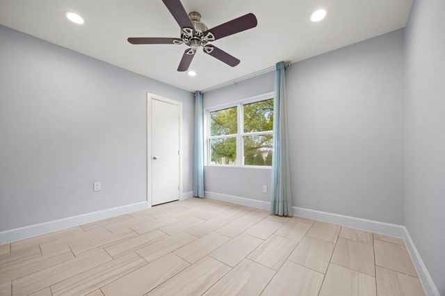 5006 Lymbar Drive, Houston, TX 77096