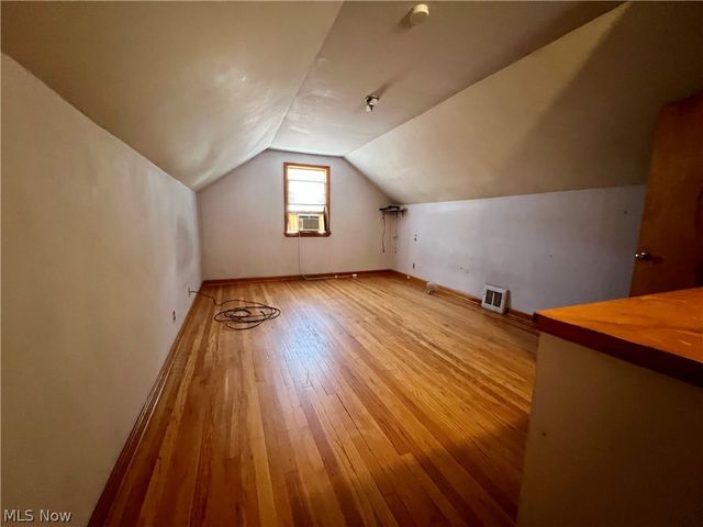 21670 Ivan Avenue, Euclid, OH 44123