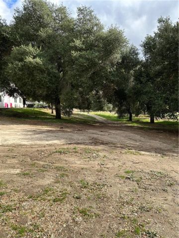 34930 Benton Road, Hemet, CA 92544
