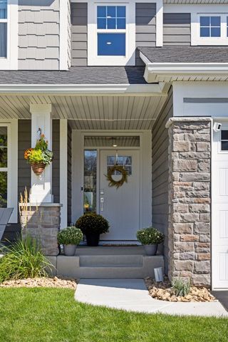 6426 Agate Trail, Inver Grove Heights, MN 55077