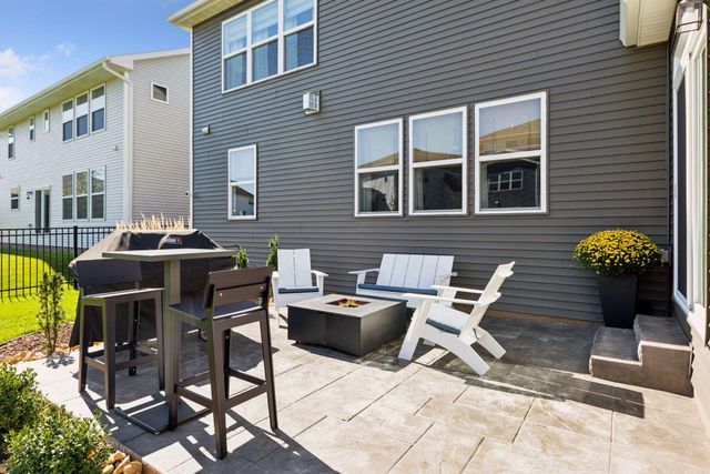 6426 Agate Trail, Inver Grove Heights, MN 55077