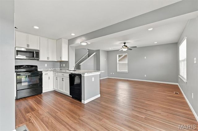 1015 Black Bear, House Springs, MO 63051
