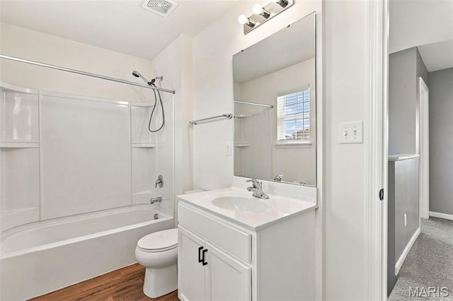 1015 Black Bear, House Springs, MO 63051