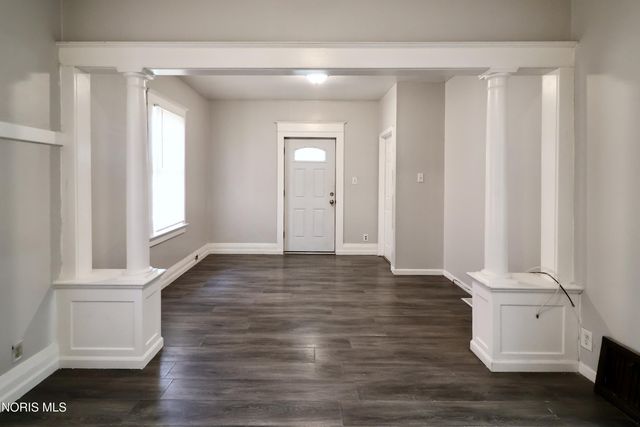 824 Clay Avenue, Toledo, OH 43608
