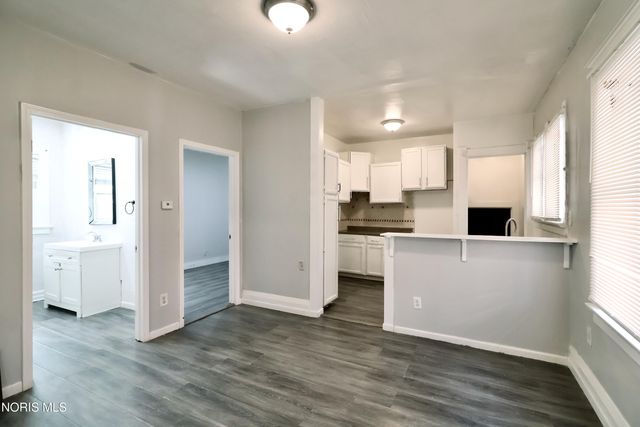824 Clay Avenue, Toledo, OH 43608
