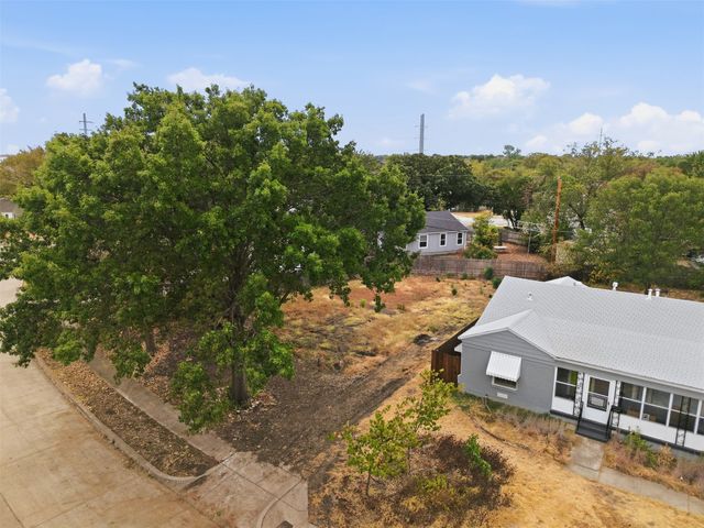 3413 Cloer Drive, Fort Worth, TX 76109