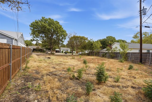 3413 Cloer Drive, Fort Worth, TX 76109